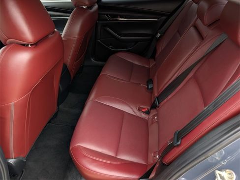 Used 2022 MAZDA MAZDA3 s image 35