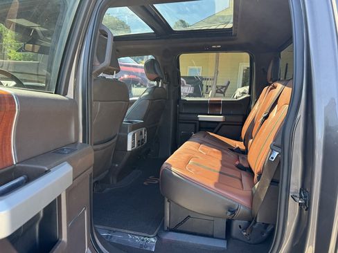 Used 2019 Ford F250 King Ranch w/ King Ranch Ultimate Package AWD/4WD image 20