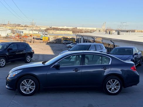 Used 2012 INFINITI G37 x Sedan w/ Premium Pkg image 7
