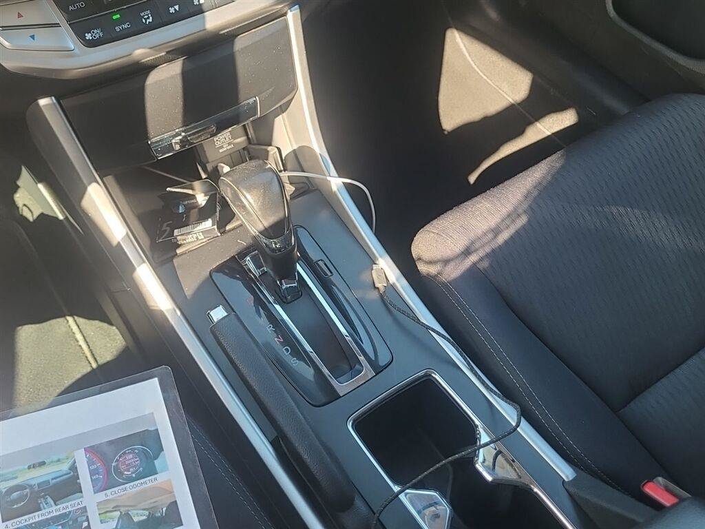 Used 2014 Honda Accord Sport image 9