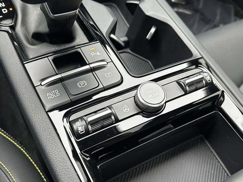 Used 2025 Kia K5 GT w/ GT1 Package image 39