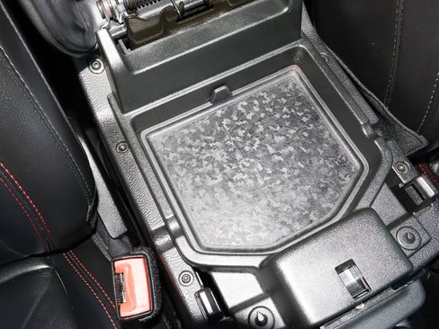 Used 2020 Jeep Wrangler Unlimited Rubicon w/ Quick Order Package 28Y Recon image 33