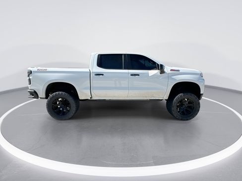 Used 2022 Chevrolet Silverado 1500 LT Trail Boss w/ Safety Package AWD/4WD image 9