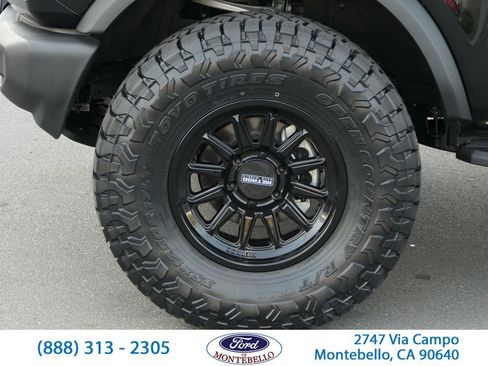 New 2025 Ford Bronco 4-Door AWD/4WD image 12