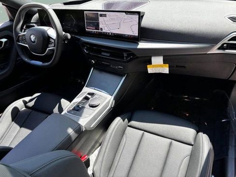 Used 2025 BMW 230i xDrive Coupe w/ Premium Package image 10