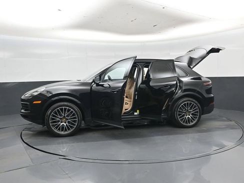 Used 2020 Porsche Cayenne AWD/4WD image 52
