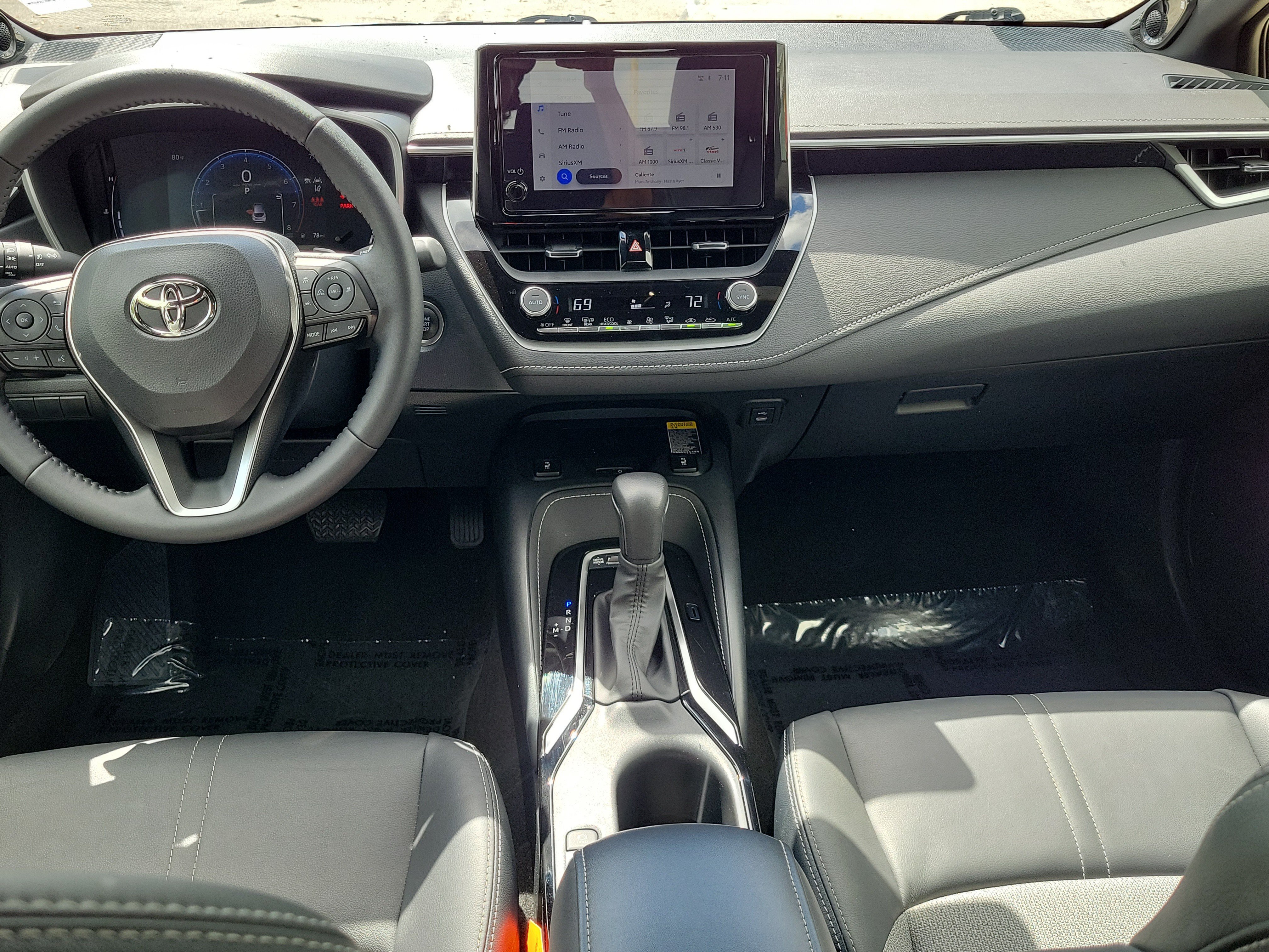 Used 2025 Toyota Corolla XSE FWD image 16