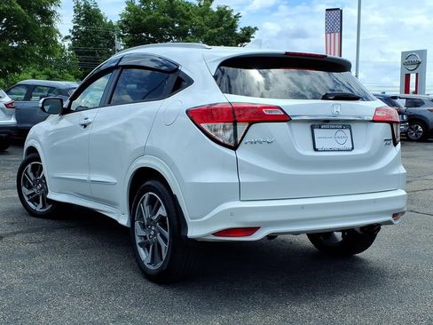 Used 2019 Honda HR-V Touring image 5