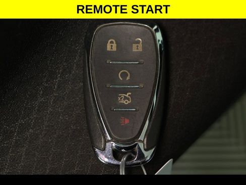 Used 2024 Chevrolet Malibu LT FWD image 9