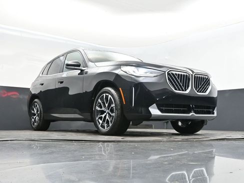 New 2026 BMW X3 xDrive30 w/ Premium Package image 44