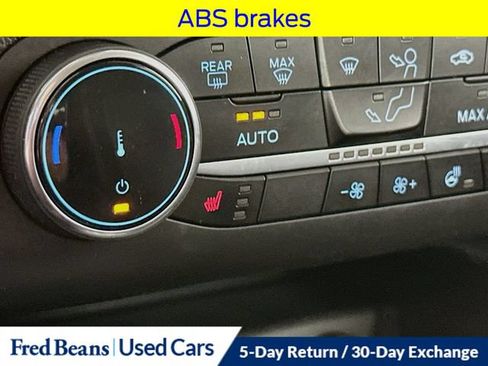 Certified 2023 Ford Escape Active AWD/4WD image 23