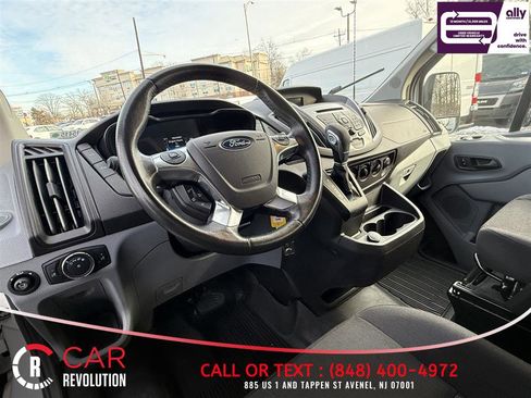 Used 2019 Ford Transit 150 XLT image 10