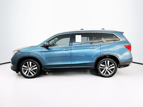 Used 2017 Honda Pilot Touring image 4