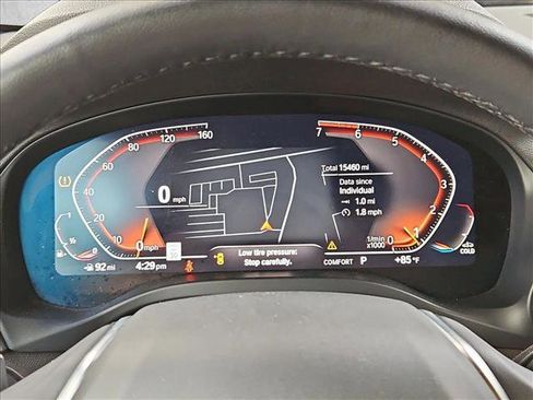 Used 2025 BMW X4 xDrive30i AWD/4WD image 11