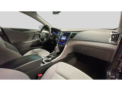 Used 2014 Hyundai Sonata Hybrid image 17