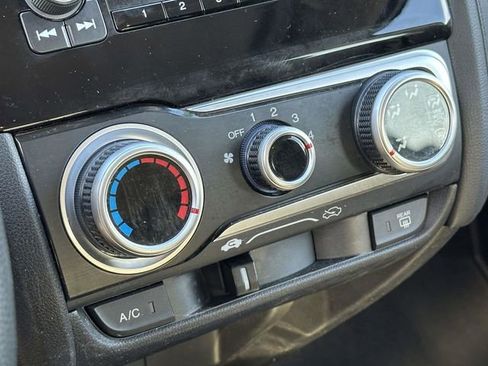 Used 2016 Honda Fit LX image 5