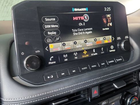 Used 2021 Nissan Rogue Platinum FWD image 20