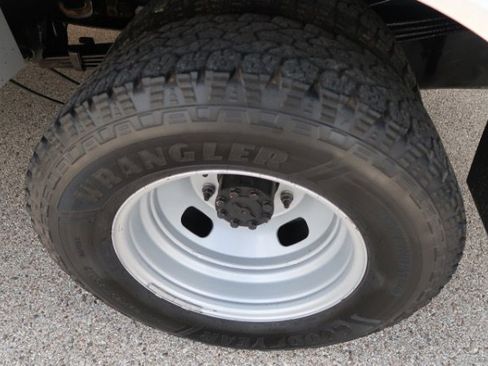 Used 2020 Ford F350 XL w/ Power Equipment Group RWD image 15