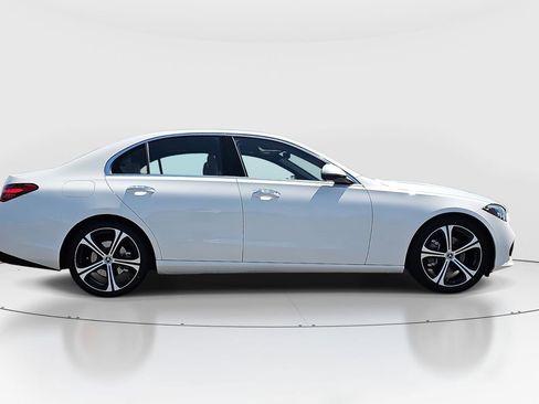 Used 2023 Mercedes-Benz C 300 Sedan image 4
