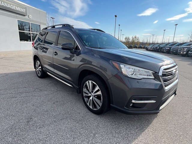 Used 2019 Subaru Ascent Limited w/ Popular Package #2 AWD/4WD image 2