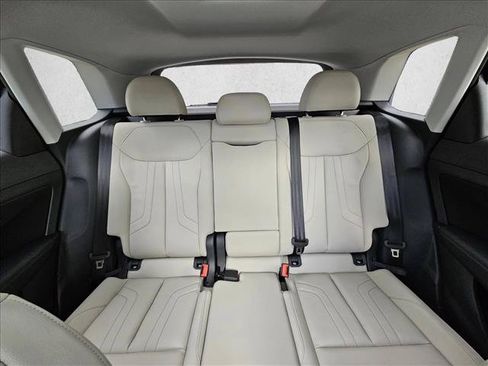 New 2026 Audi Q3 quattro 2.0T AWD/4WD image 15