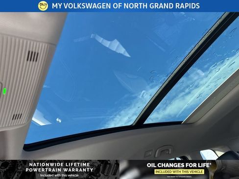 New 2026 Volkswagen Atlas SEL image 17