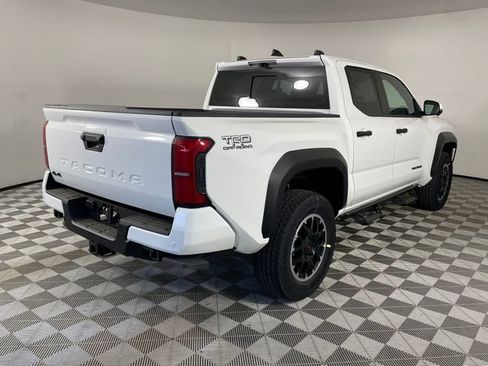 New 2026 Toyota Tacoma 4x4 Double Cab image 9