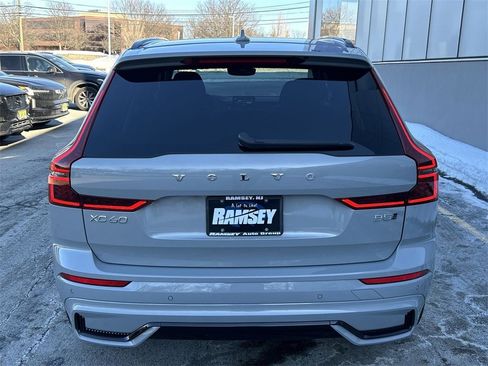 New 2026 Volvo XC60 B5 Plus w/ Climate Package image 26