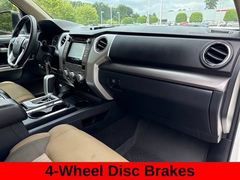 Used 2016 Toyota Tundra SR5 w/ SR5 Upgrade Package AWD/4WD image 25