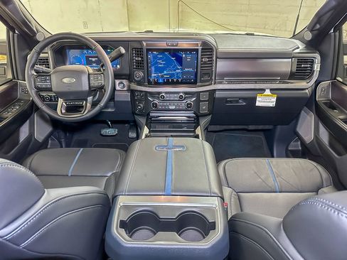 New 2026 Ford F350 Platinum image 30