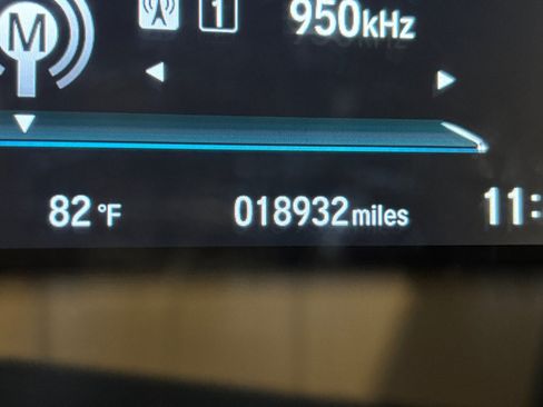 Used 2017 Honda CR-V Touring image 31