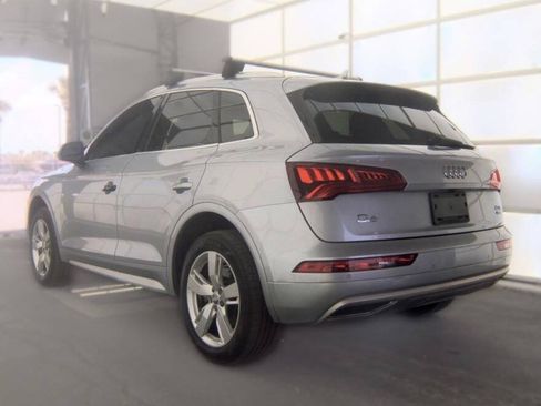 Used 2018 Audi Q5 2.0T Premium Plus w/ Premium Plus Package AWD/4WD image 3