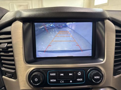 Used 2017 GMC Yukon Denali AWD/4WD image 18