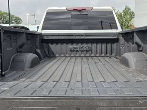 Used 2024 Chevrolet Silverado 3500 High Country w/ Technology Package AWD/4WD image 33