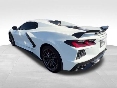 Certified 2024 Chevrolet Corvette Stingray Premium Conv w/ Z51 Performance Package RWD image 4