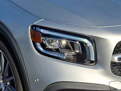 Certified 2023 Mercedes-Benz GLB 250 GLB 250 image 9