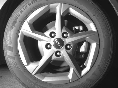 Used 2025 Kia K4 LXS image 13