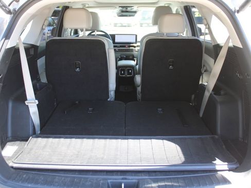 Certified 2024 Kia Sorento EX w/ Panoramic Sunroof Package FWD image 10