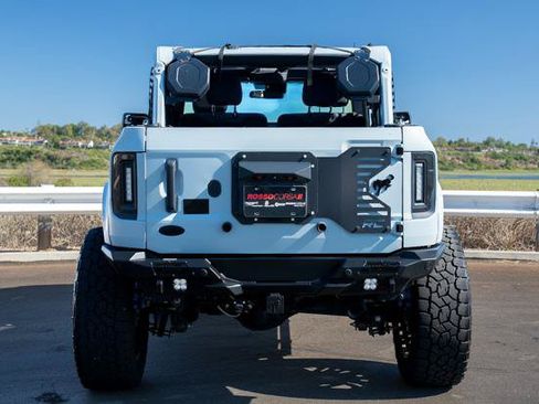 Used 2023 Ford Bronco 2-Door w/ Sasquatch Package AWD/4WD image 12