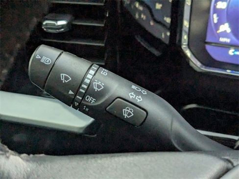 Used 2022 Chevrolet Silverado 1500 LT image 22