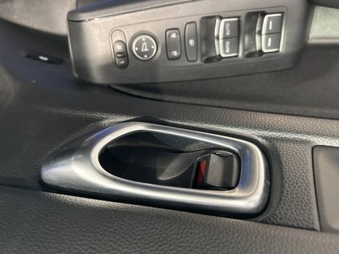 Used 2023 Honda Civic Sport image 9