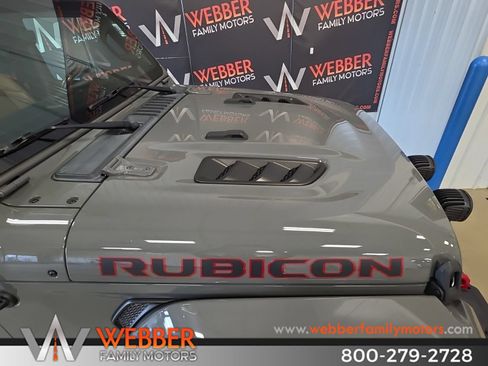 Used 2020 Jeep Gladiator Rubicon AWD/4WD image 5