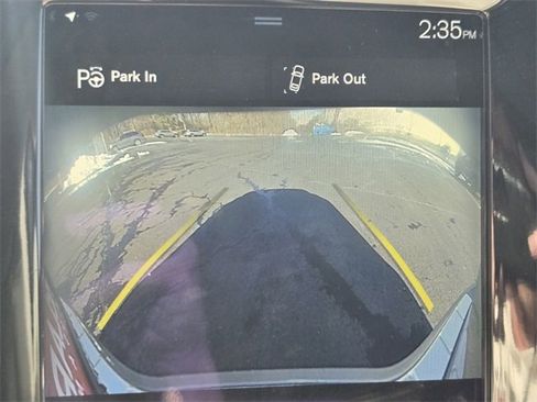 Used 2017 Volvo V90 T6 Cross Country image 23