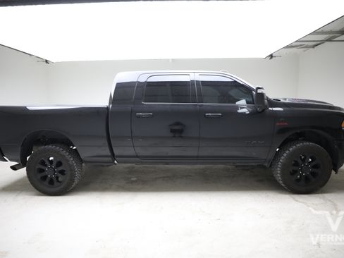 Used 2023 RAM 2500 Laramie AWD/4WD image 5
