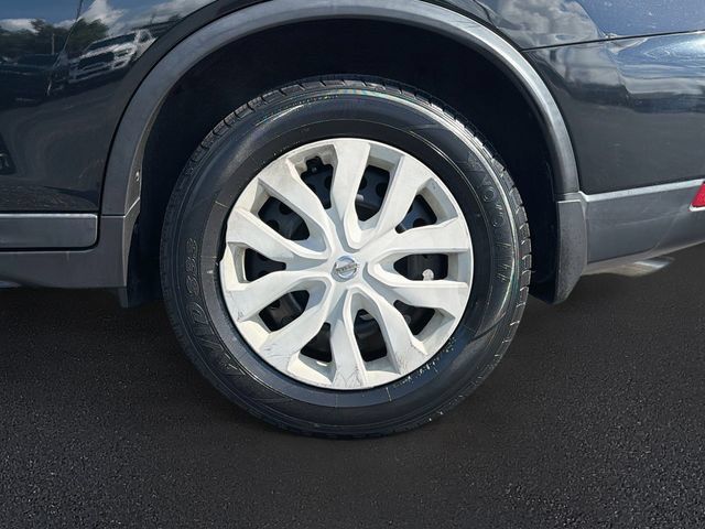 Used 2019 Nissan Rogue S FWD image 29