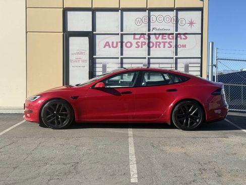 Used 2023 Tesla Model S image 5