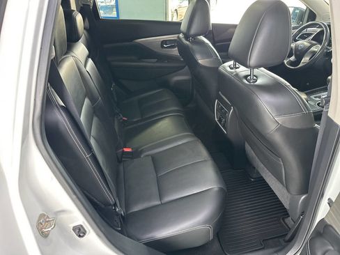 Used 2017 Nissan Murano Platinum image 23
