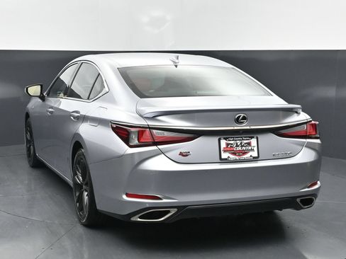 Used 2022 Lexus ES 350 F Sport FWD image 4