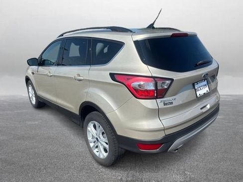 Used 2018 Ford Escape SE w/ SE Sync 3 Package FWD image 7