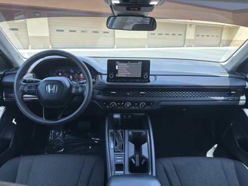 Used 2023 Honda Accord EX image 16